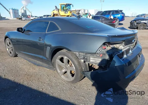 2013 Chevrolet Camaro 1Ls z USA, uszkodzony, nr VIN 2G1FE1E34D9226003